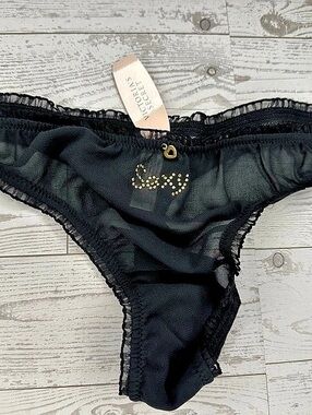 Victoria's Secret “Sexy” Thong